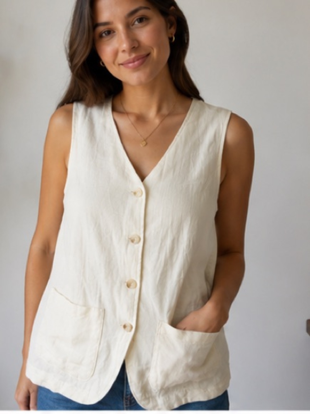 Sincerely Jules Cream Sleeveless Button-Front Linen Vest